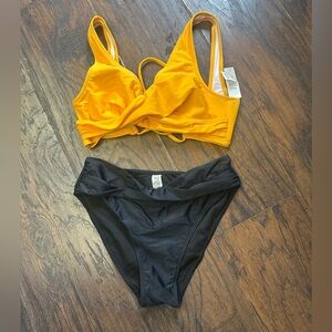 Yellow and Black Women's Swim Set <<<<<111>>>>>>